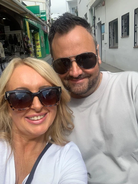 Kev and Mandy on holiday